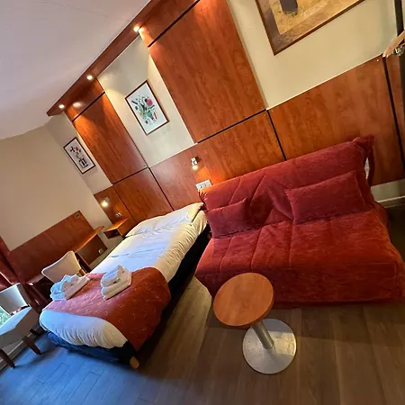 Hotel Victoria *
