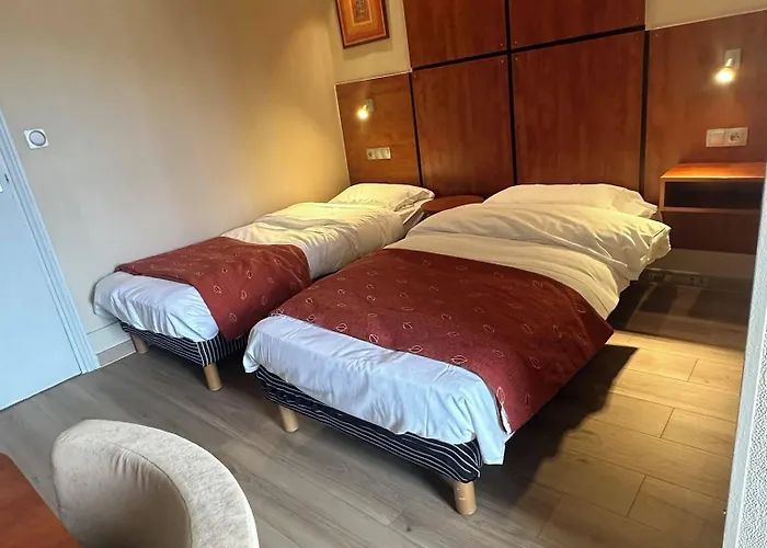 Hotel Victoria *